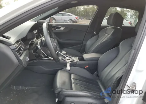 2022 Audi A4 Premium Plus 45 z USA, uszkodzony, nr VIN WAUEAAF41NN015536